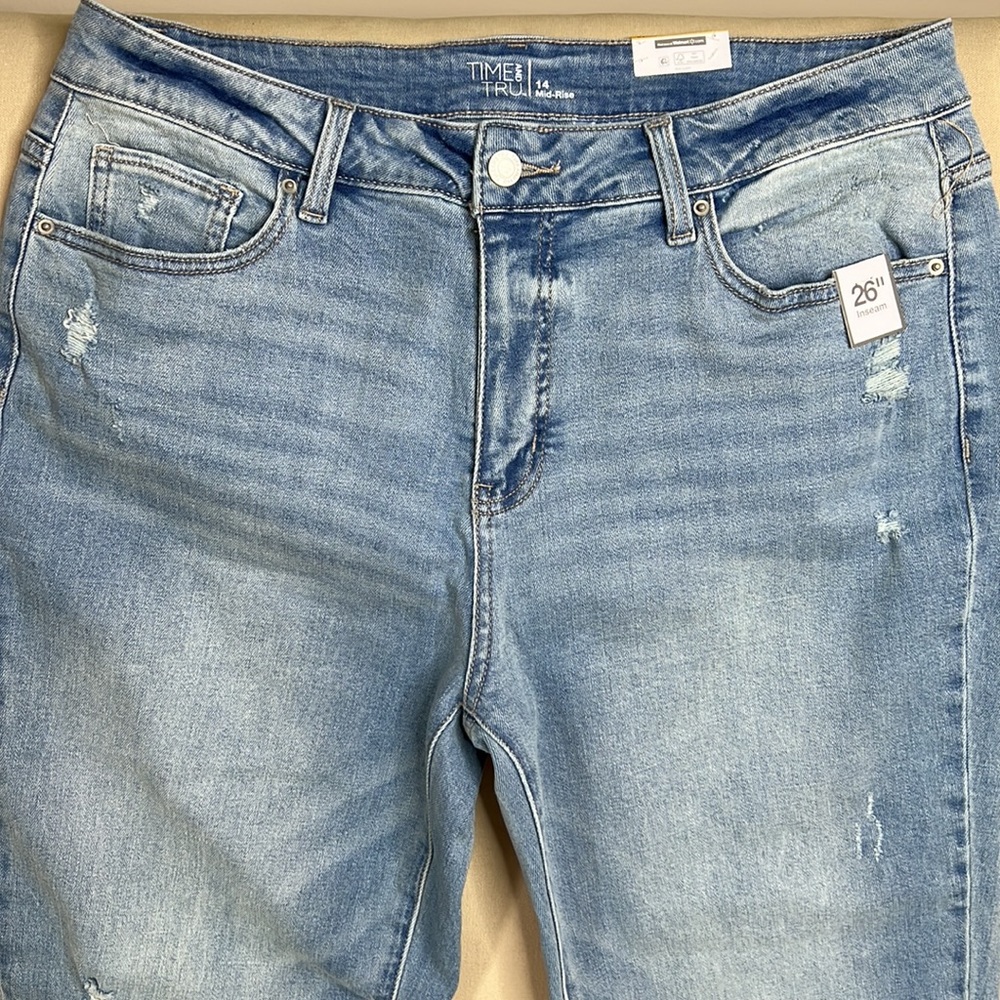 👖NWT Time & Tru Mid-Rise Slim Jeans - Picture 4 of 13